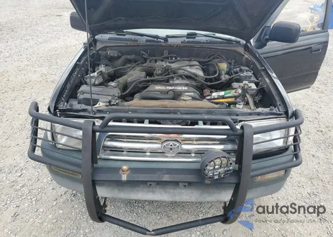 1998 Toyota 4Runner Sr5 z USA, uszkodzony, nr VIN JT3HN86R4W0165734